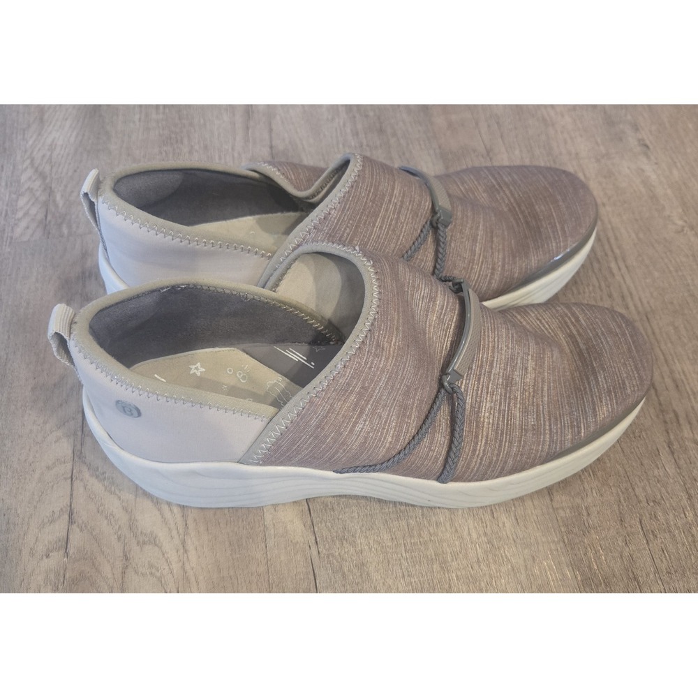 BZEES ZING SPORT WEDGE SHOOTIES TAUPE Slip-on Sneaker Shoe 11M EUC